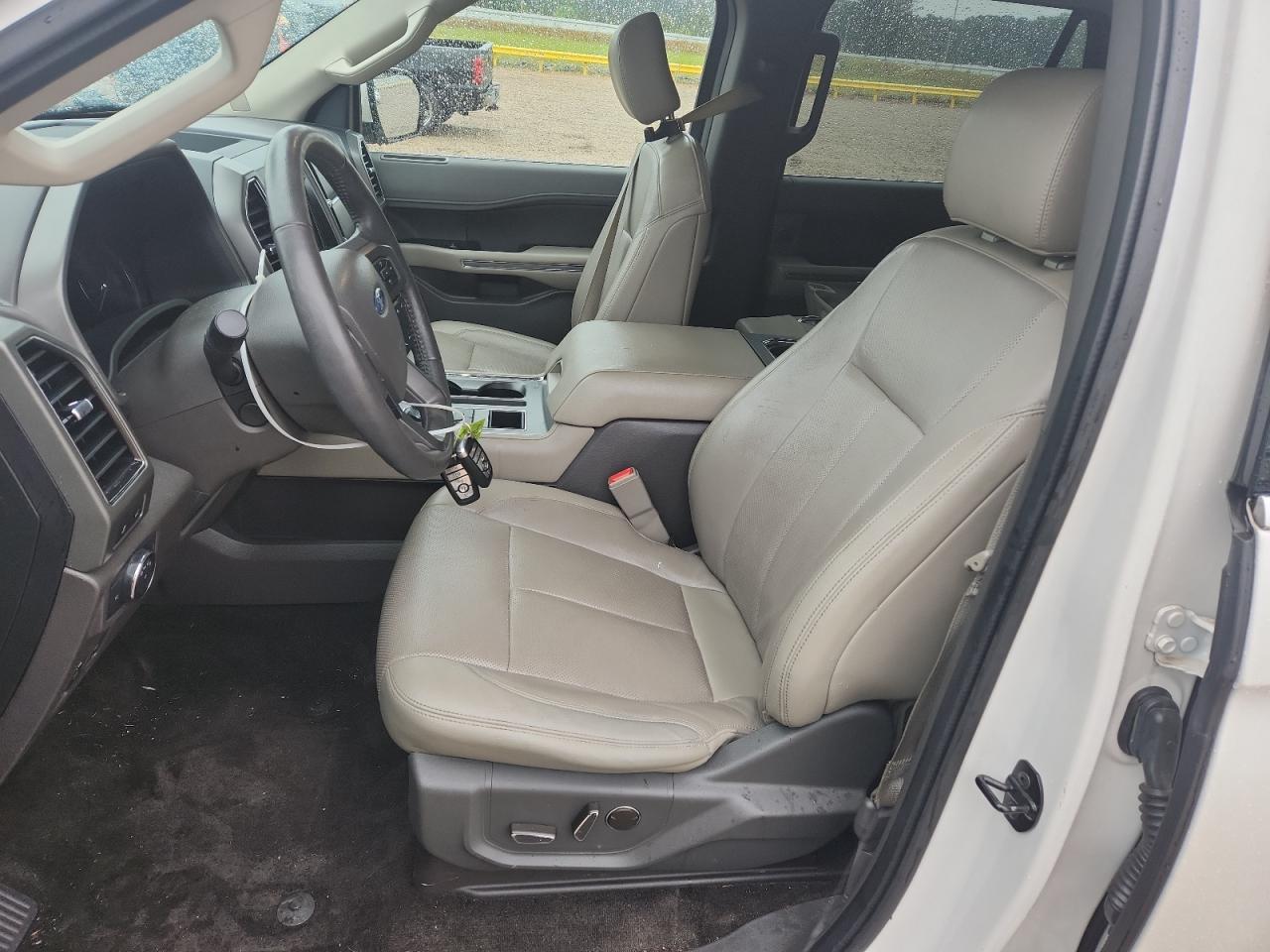 2018 FORD EXPEDITION XLT photo 13