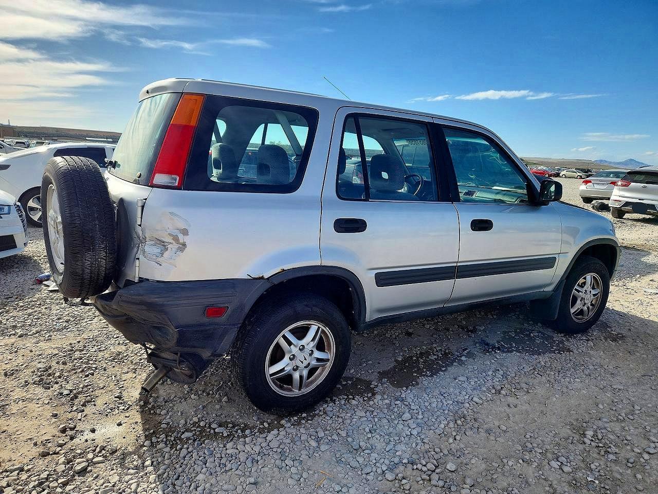 1998 HONDA CR-V LX photo 5
