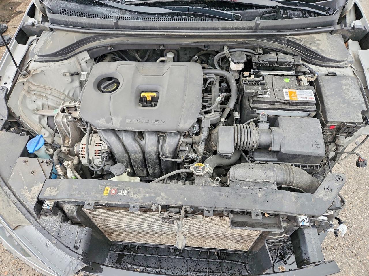 2020 HYUNDAI ELANTRA SEL photo 21