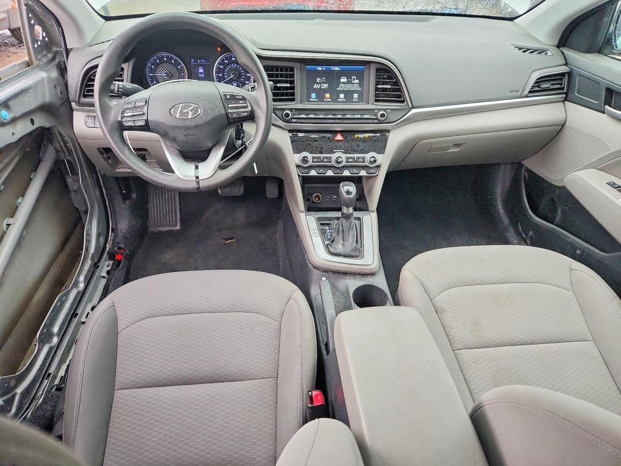 2020 HYUNDAI ELANTRA SEL photo 15