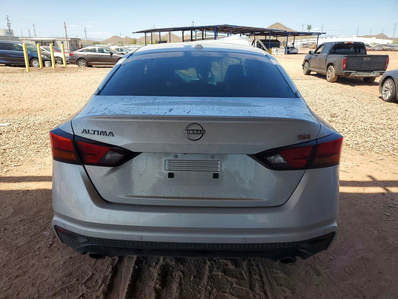 2025 NISSAN ALTIMA SR photo 16