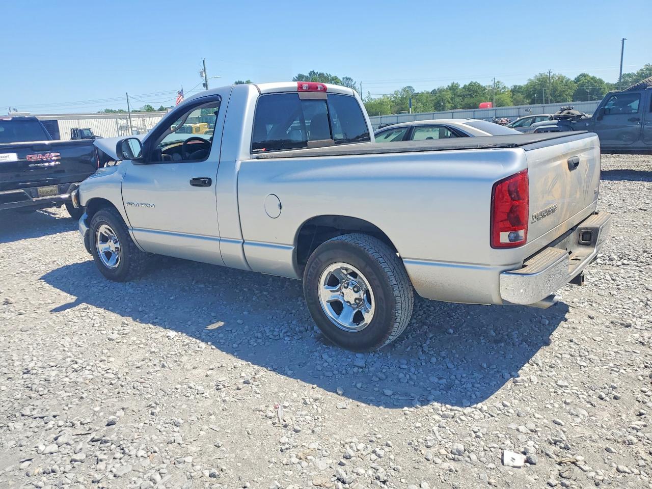 2003 DODGE RAM 1500 ST photo 3