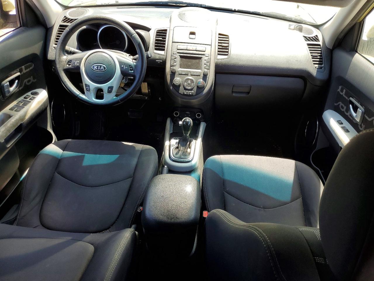 2012 KIA SOUL + photo 22