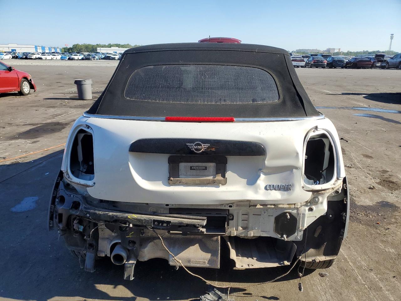 2023 MINI COOPER photo 16