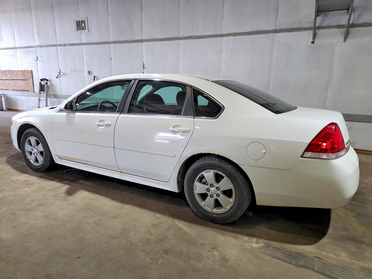 2011 CHEVROLET IMPALA LT photo 3