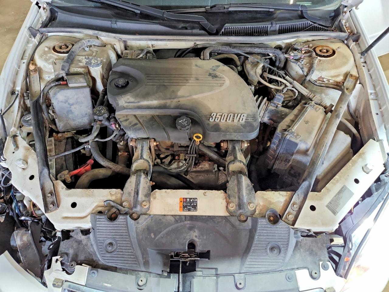 2011 CHEVROLET IMPALA LT photo 21