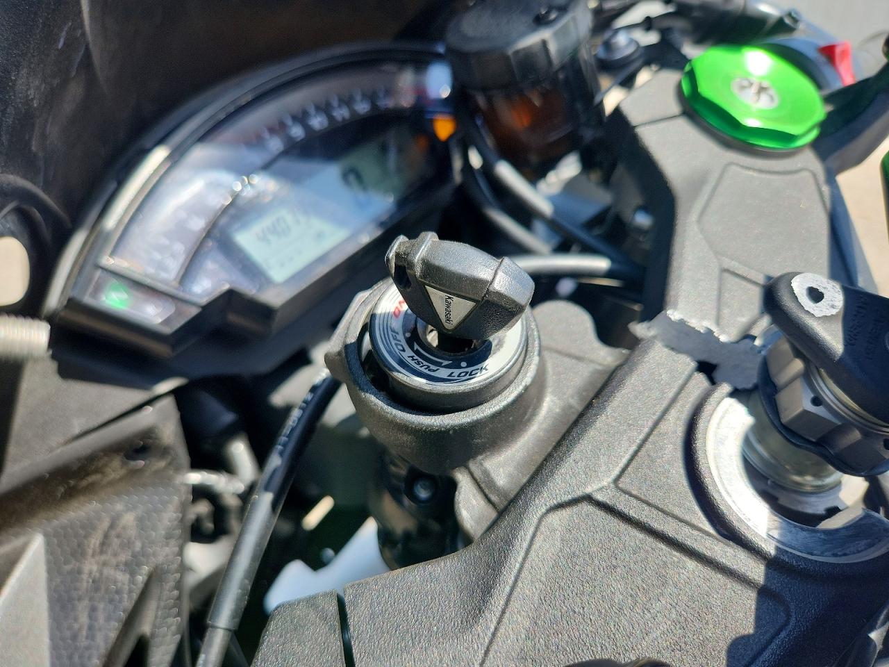 2017 KAWASAKI ZX1000 S photo 15
