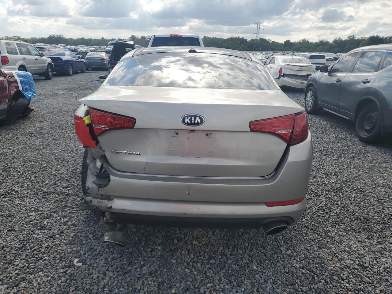 2013 KIA OPTIMA photo 11