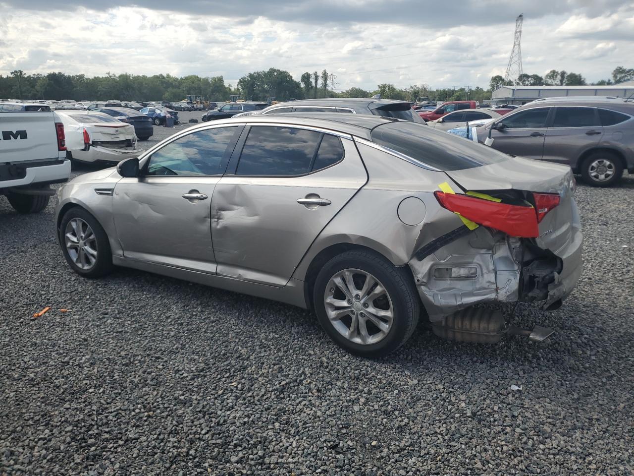 2013 KIA OPTIMA photo 3