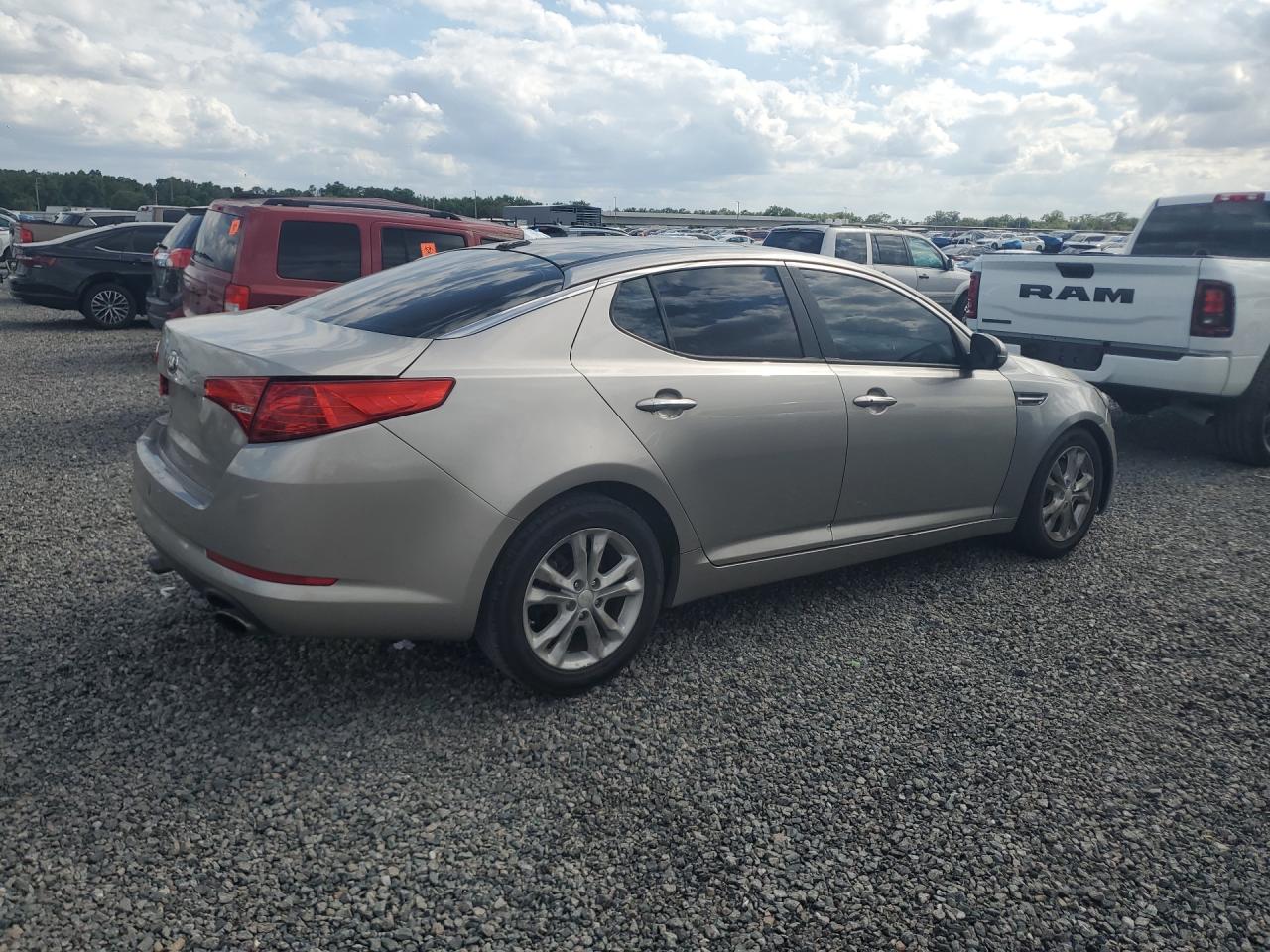 2013 KIA OPTIMA photo 5