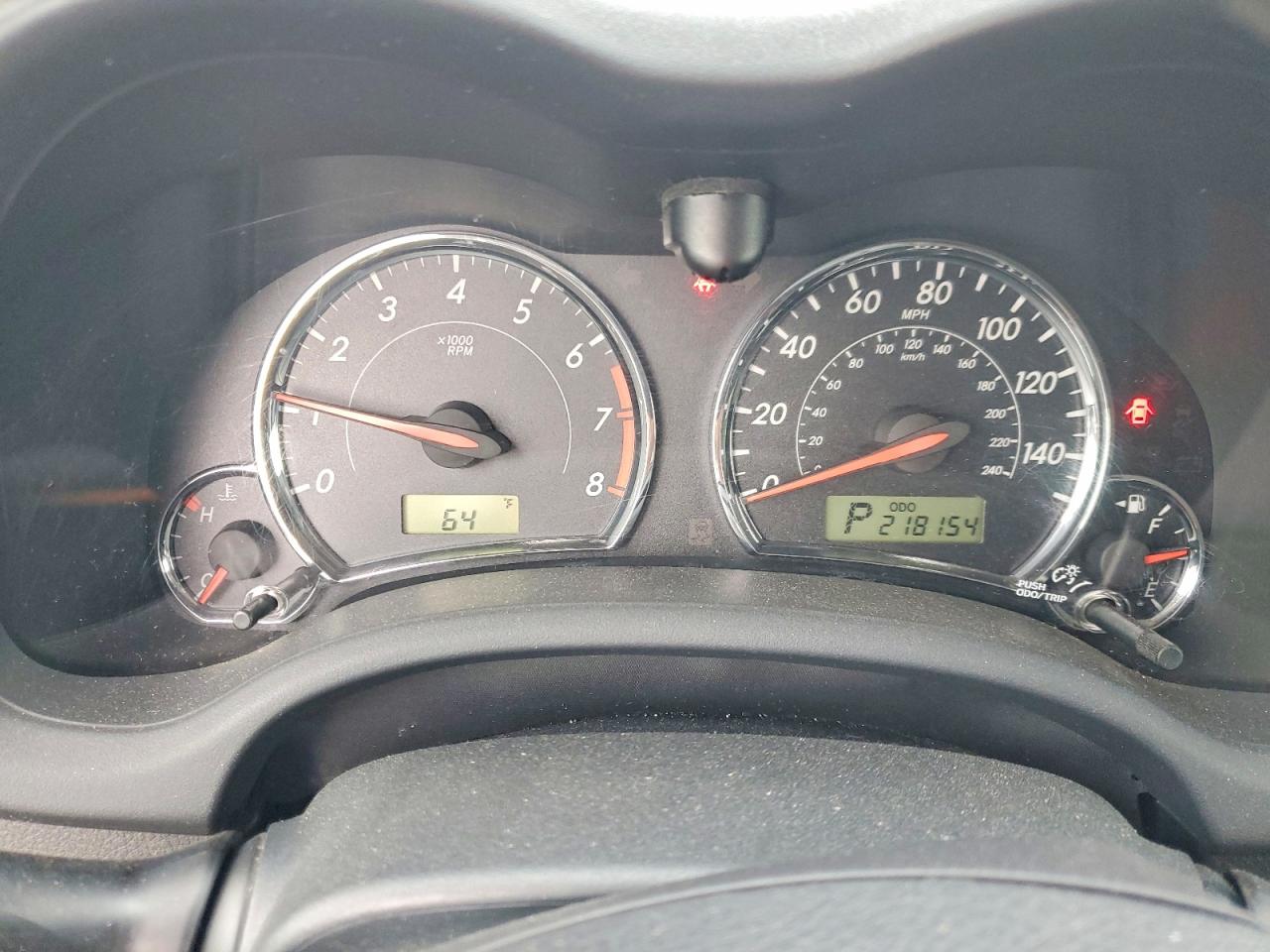 2011 TOYOTA COROLLA S photo 25