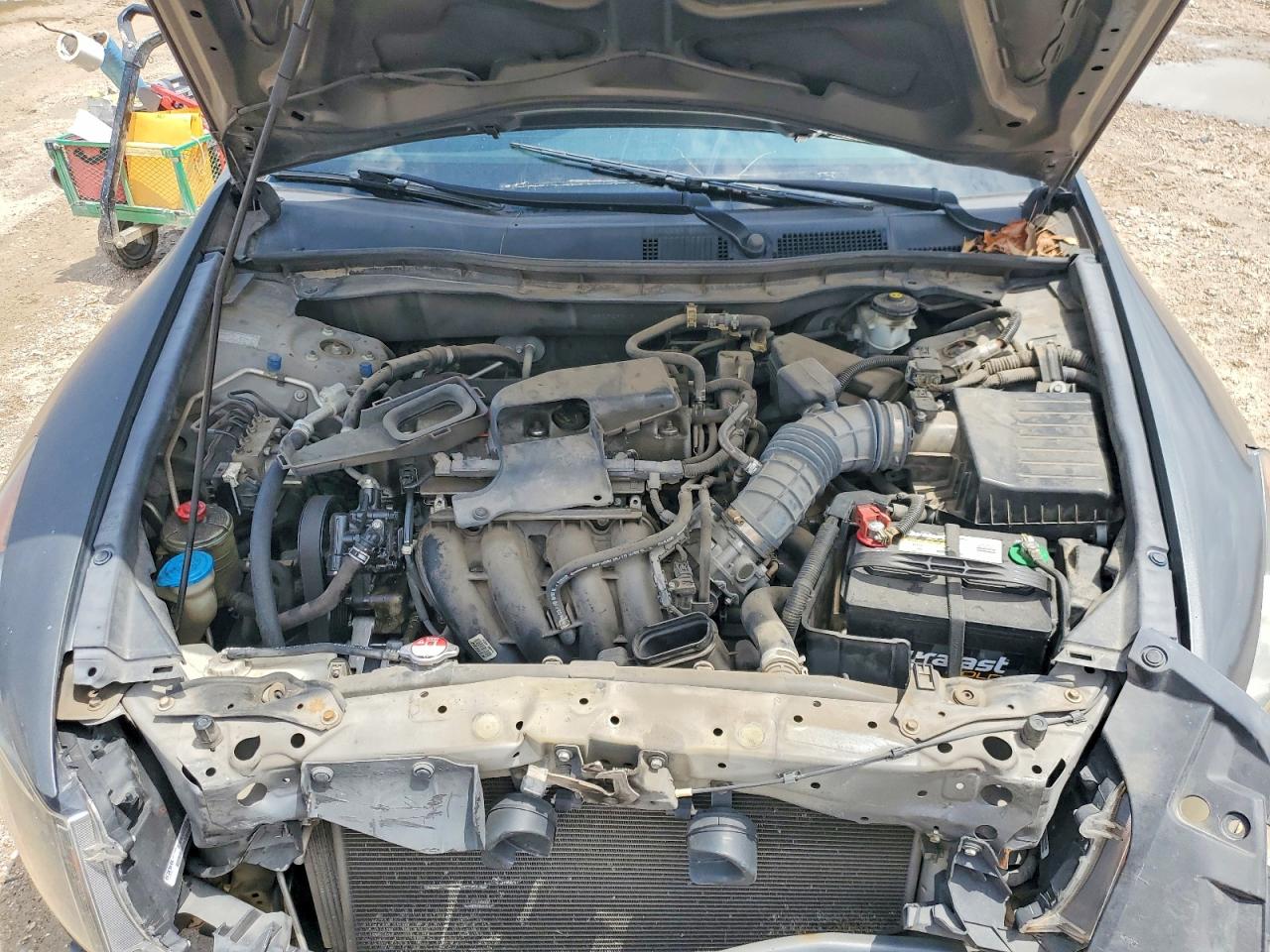 2011 HONDA ACCORD LX photo 21