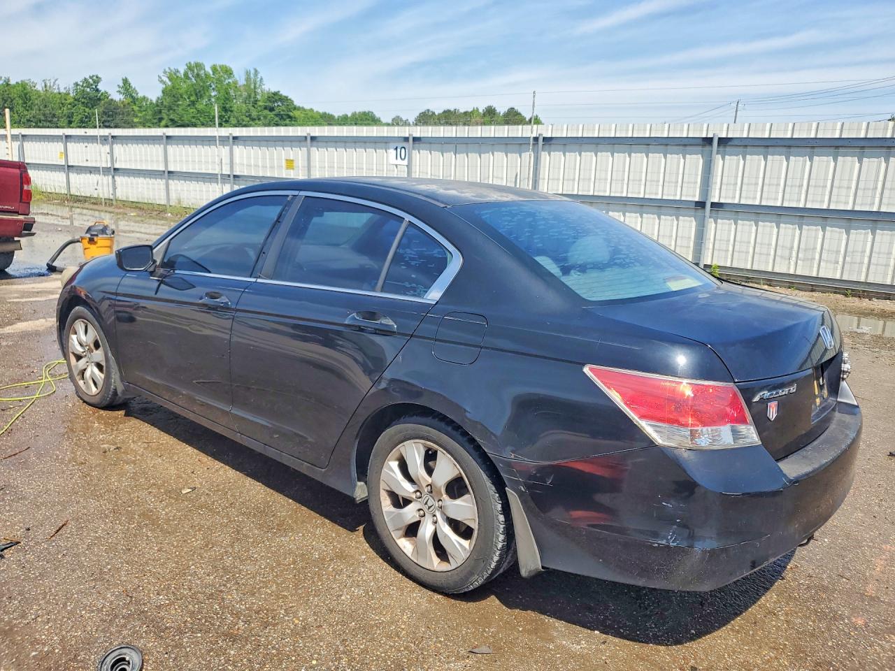 2009 HONDA ACCORD EX photo 2