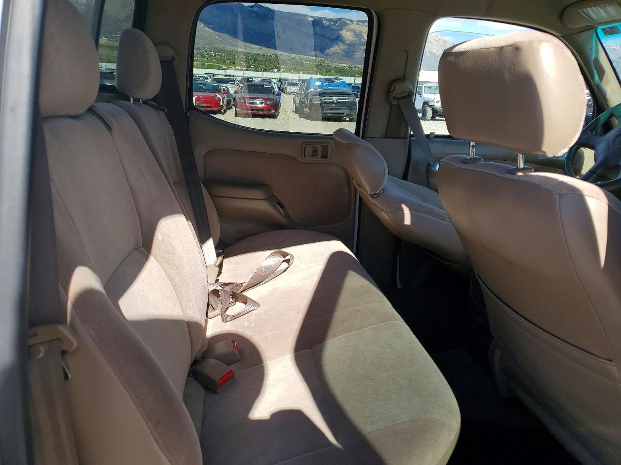 2002 TOYOTA TACOMA DOUBLE CAB photo 19