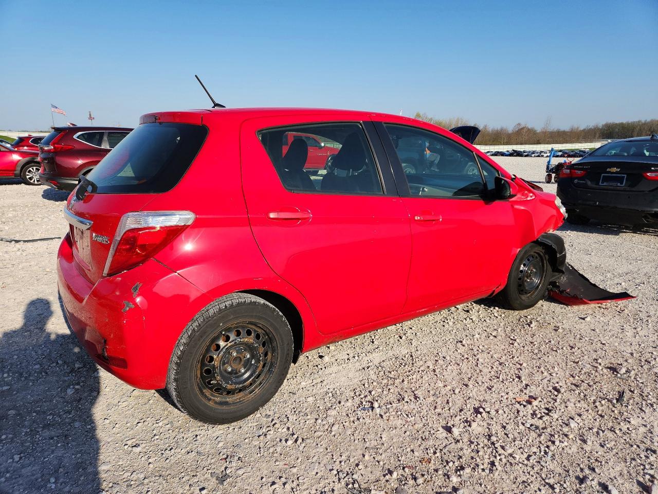 2012 TOYOTA YARIS 5-DOOR L photo 3