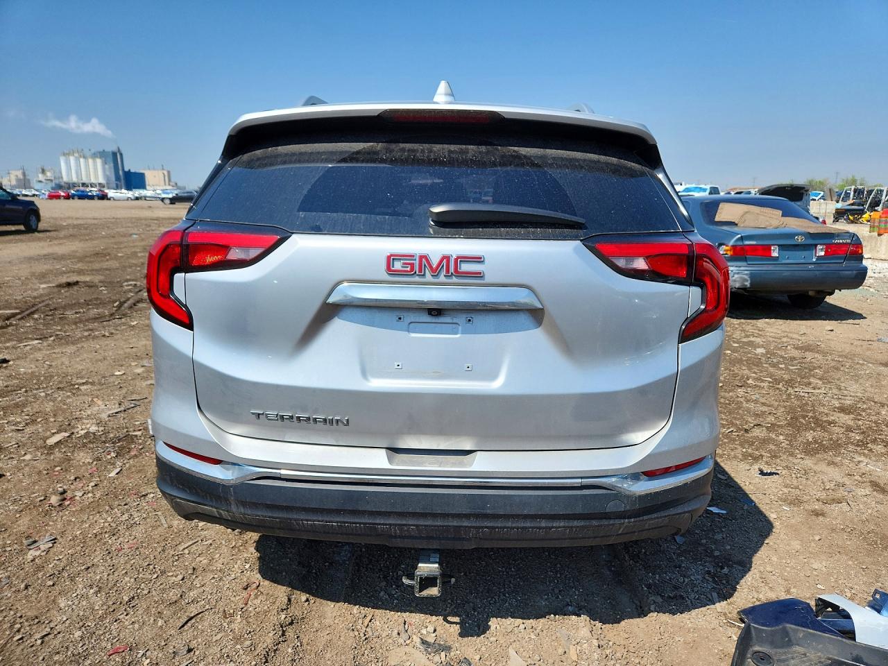 2019 GMC TERRAIN SLT photo 11