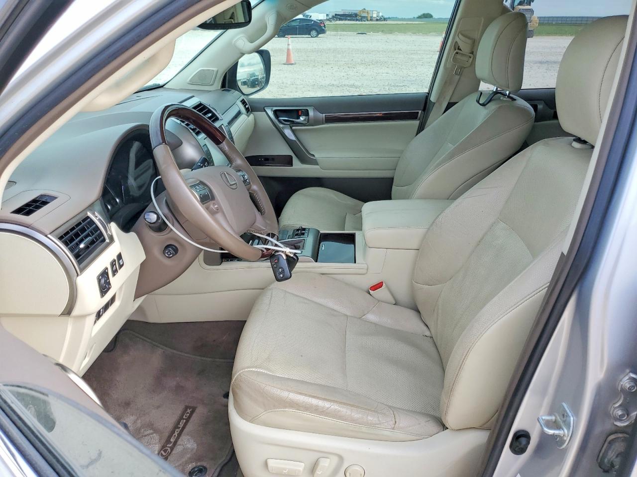 2015 LEXUS GX 460 photo 13
