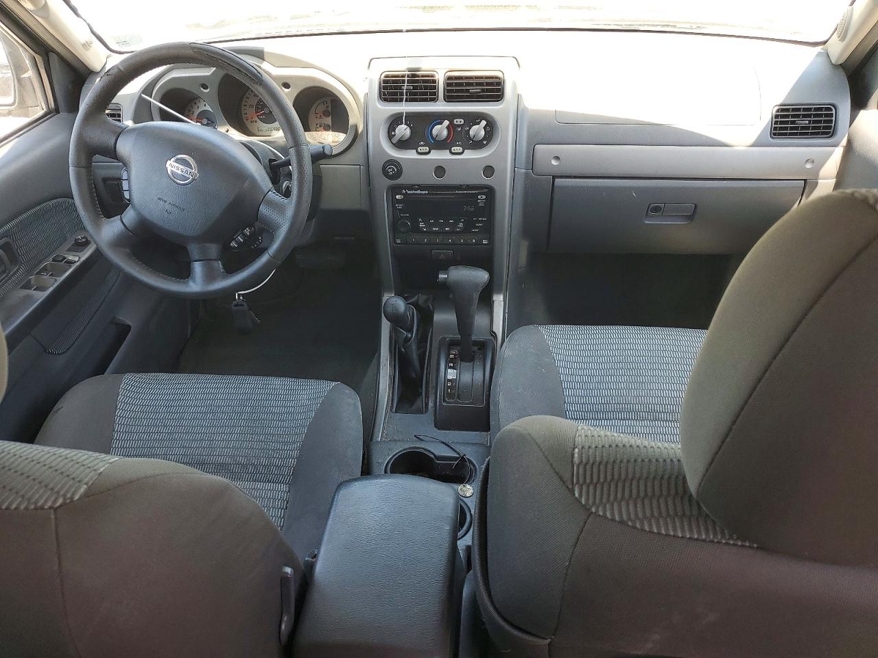 2004 NISSAN XTERRA XE photo 15