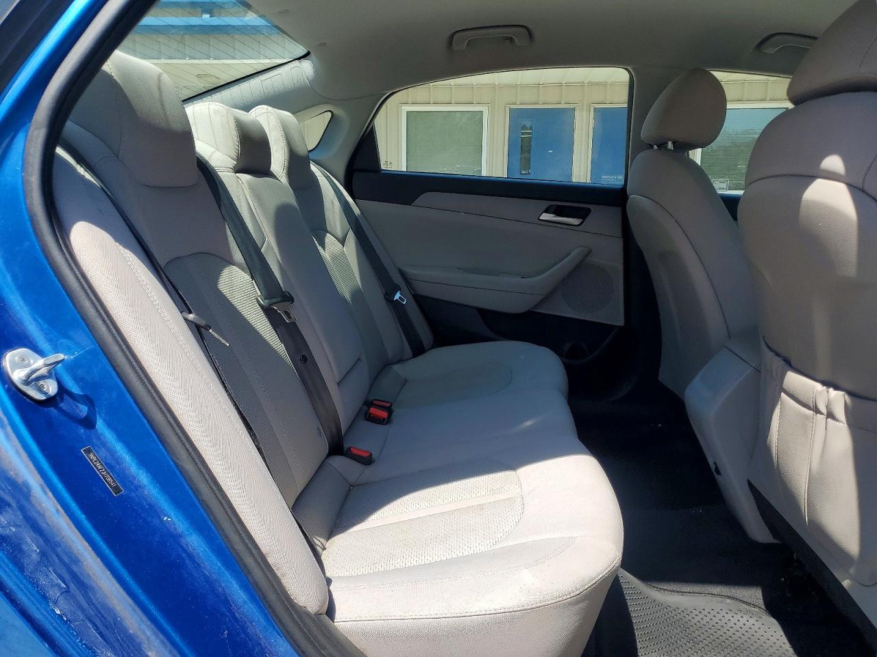 2018 HYUNDAI SONATA SE photo 28