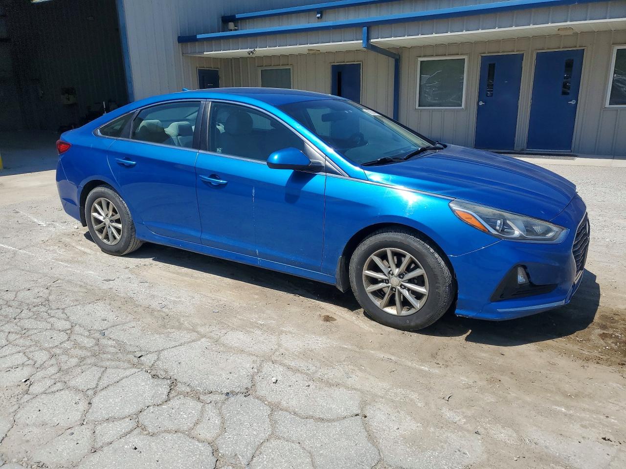 2018 HYUNDAI SONATA SE photo 10