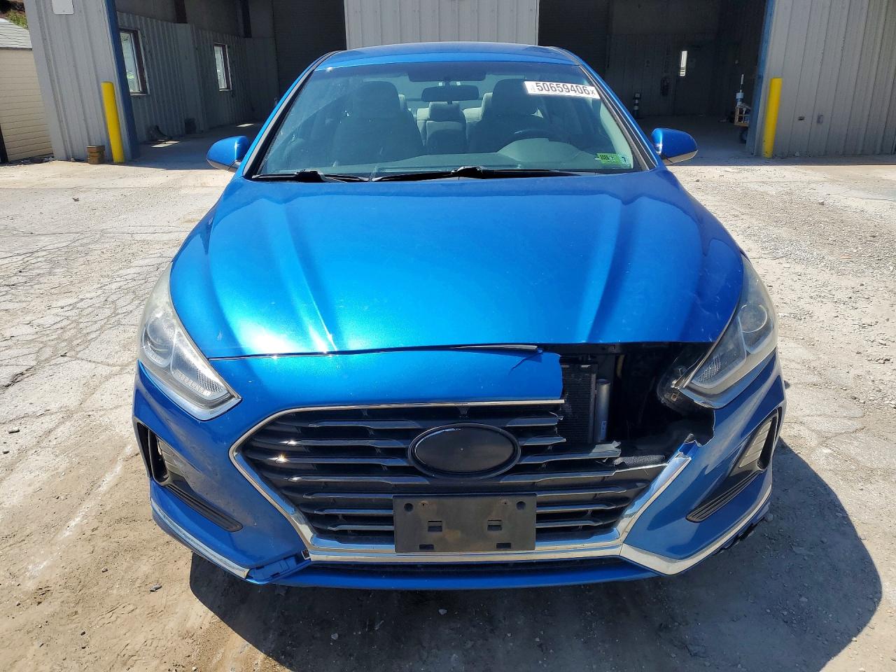 2018 HYUNDAI SONATA SE photo 13
