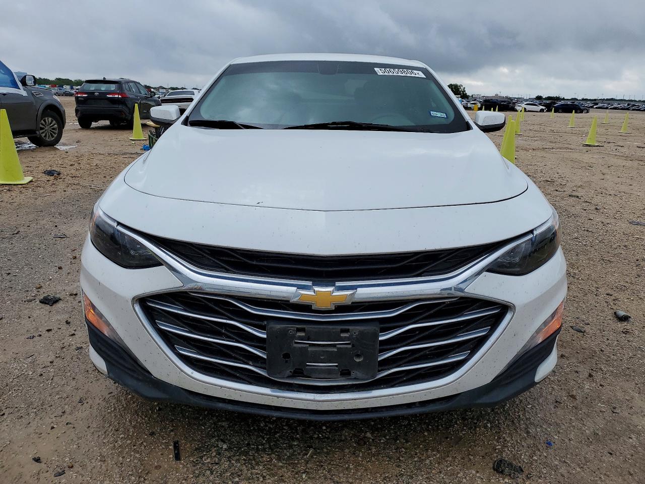 2022 CHEVROLET MALIBU LT photo 9