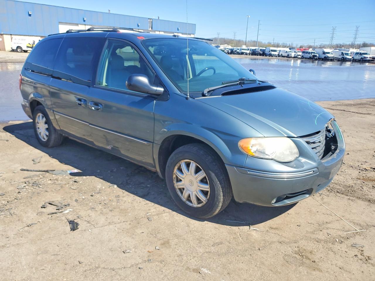 2006 CHRYSLER TOWN & COUNTRY TOURING photo 7