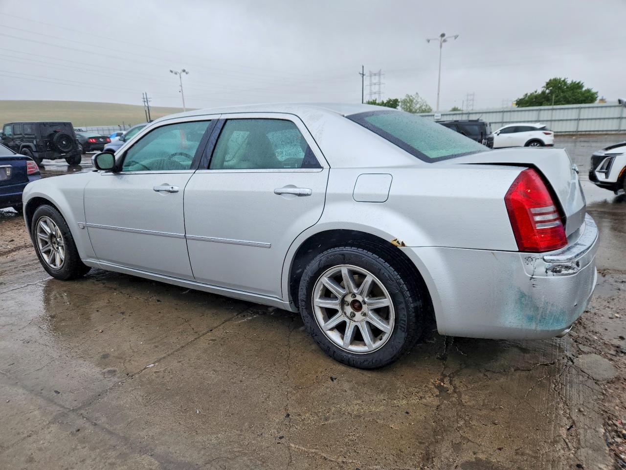2006 CHRYSLER 300C photo 3