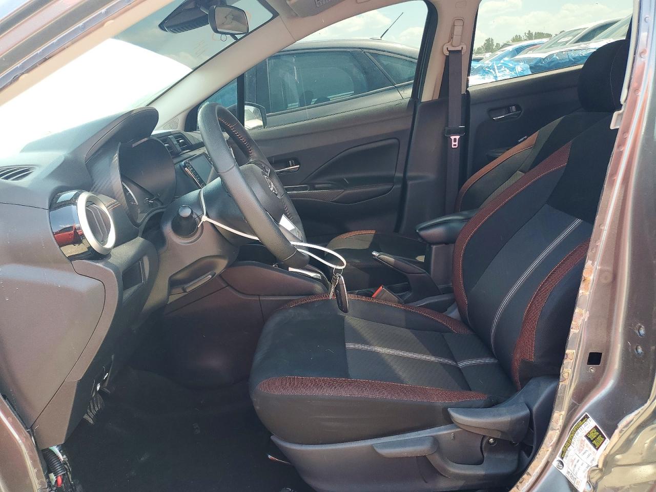 2024 NISSAN VERSA SR photo 7