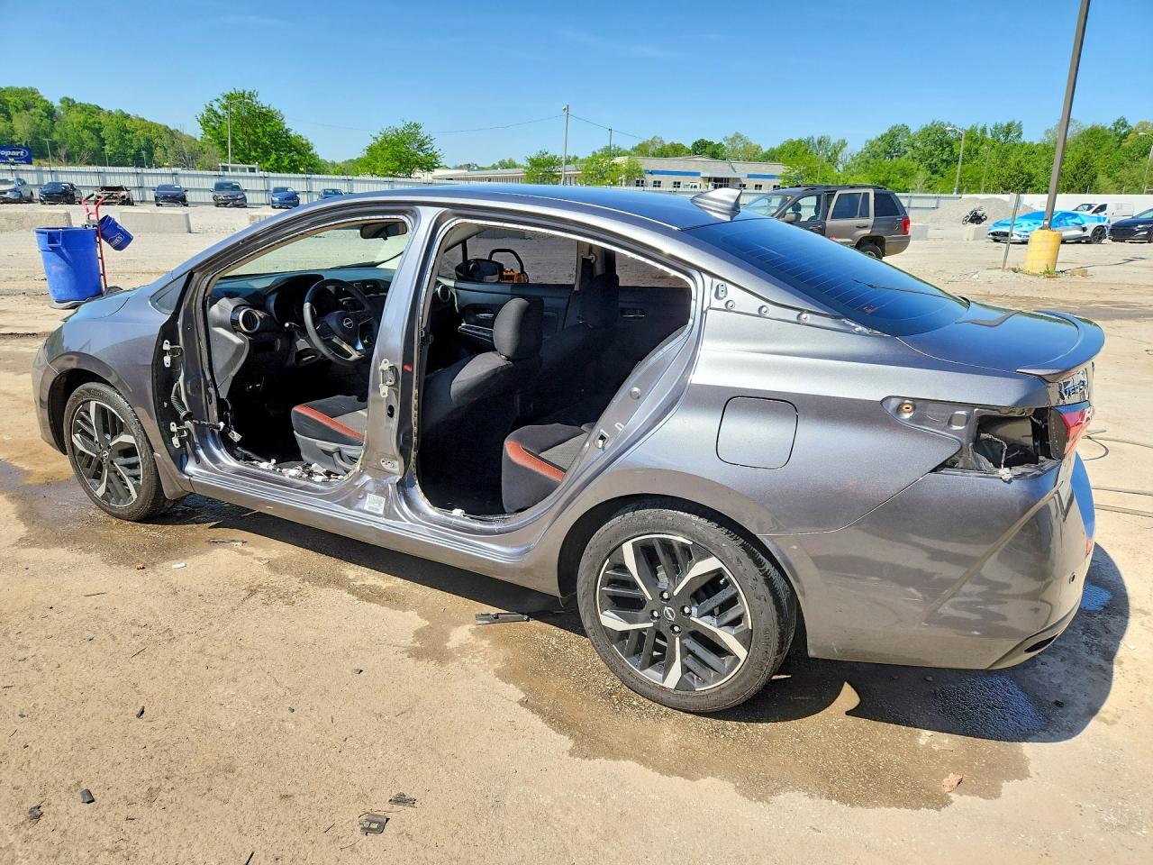 2024 NISSAN VERSA SR photo 2