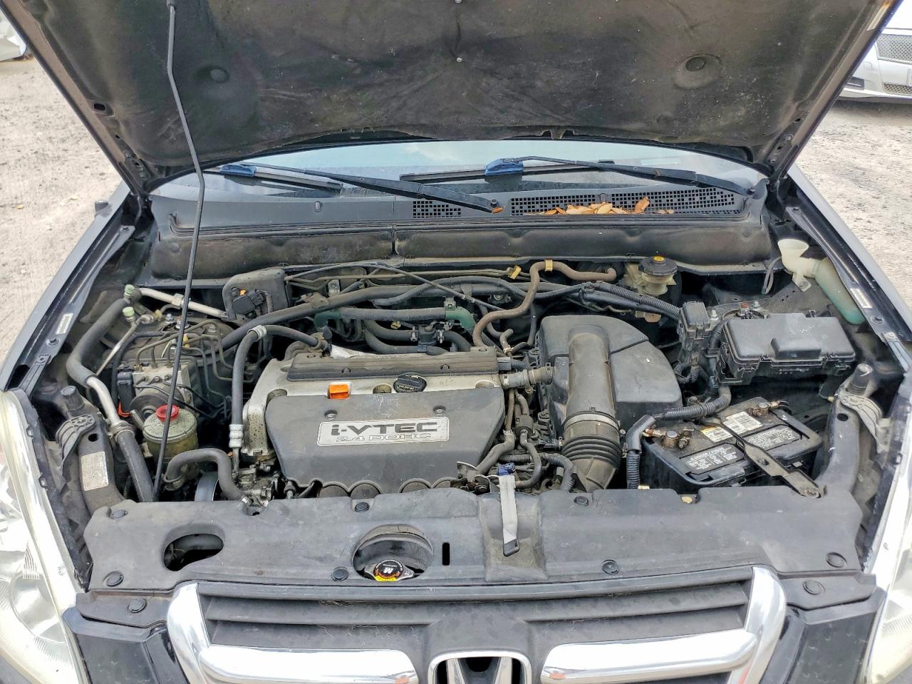 2005 HONDA CR-V LX photo 23