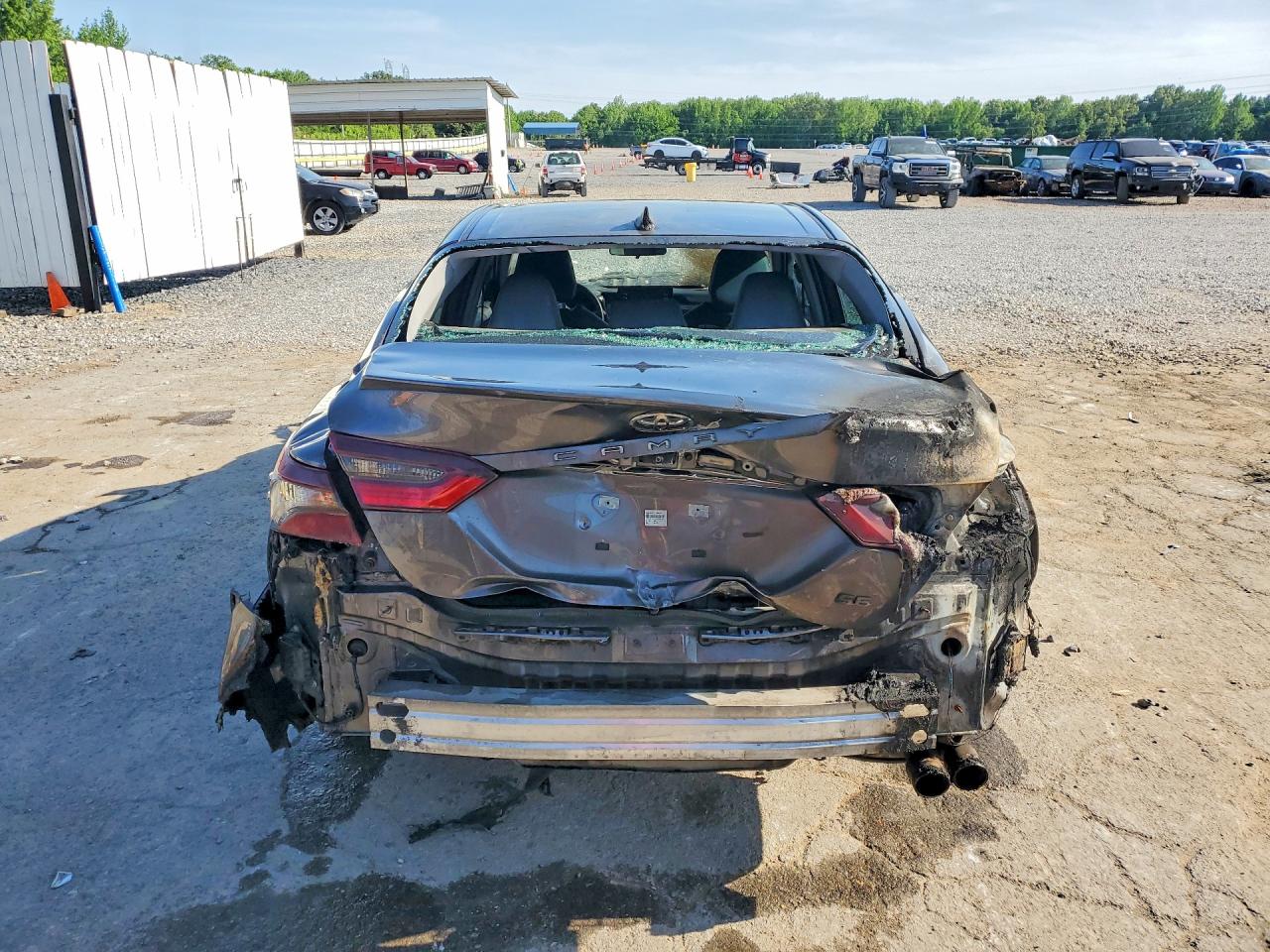 2024 TOYOTA CAMRY SE photo 11