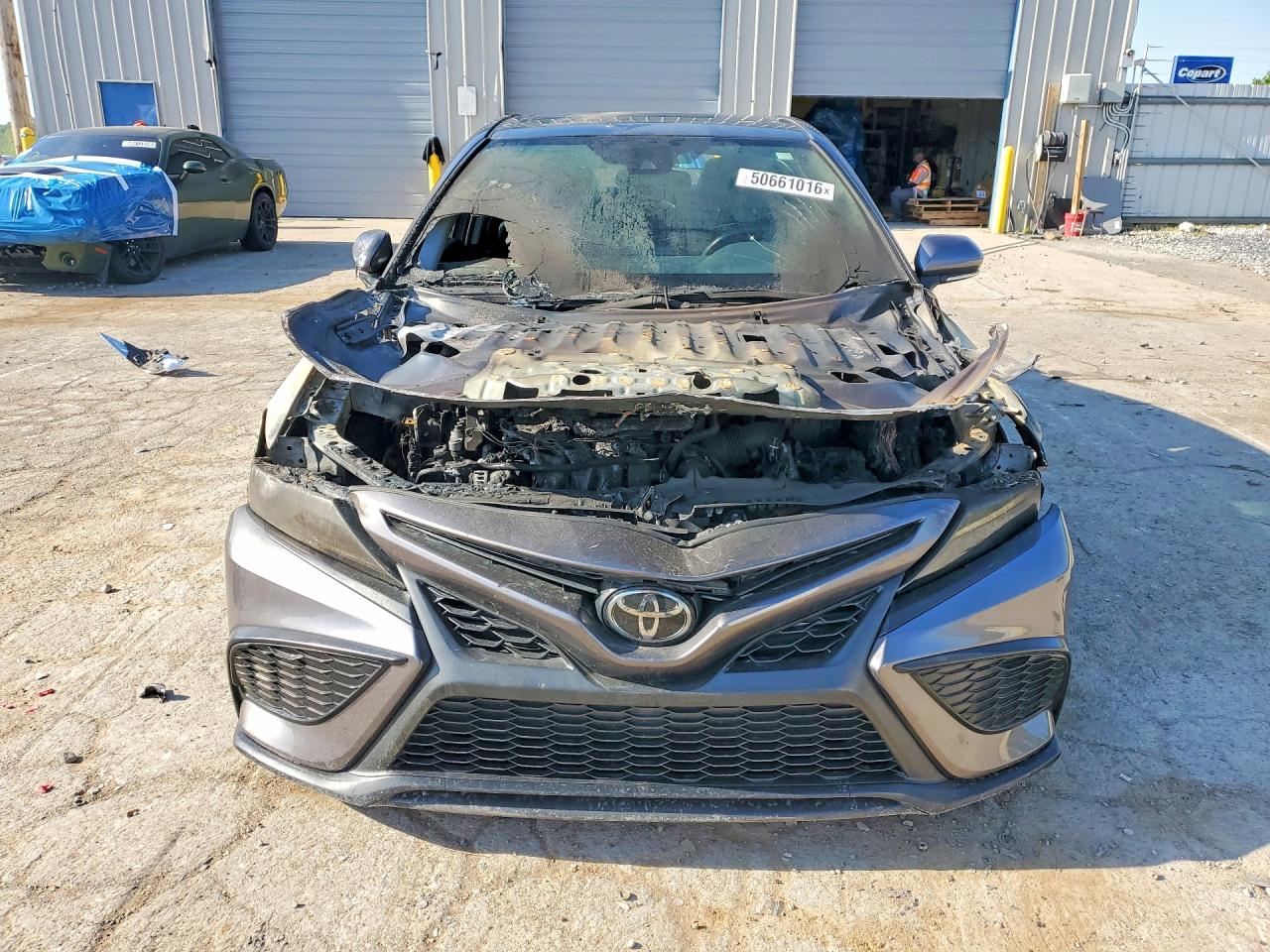 2024 TOYOTA CAMRY SE photo 9