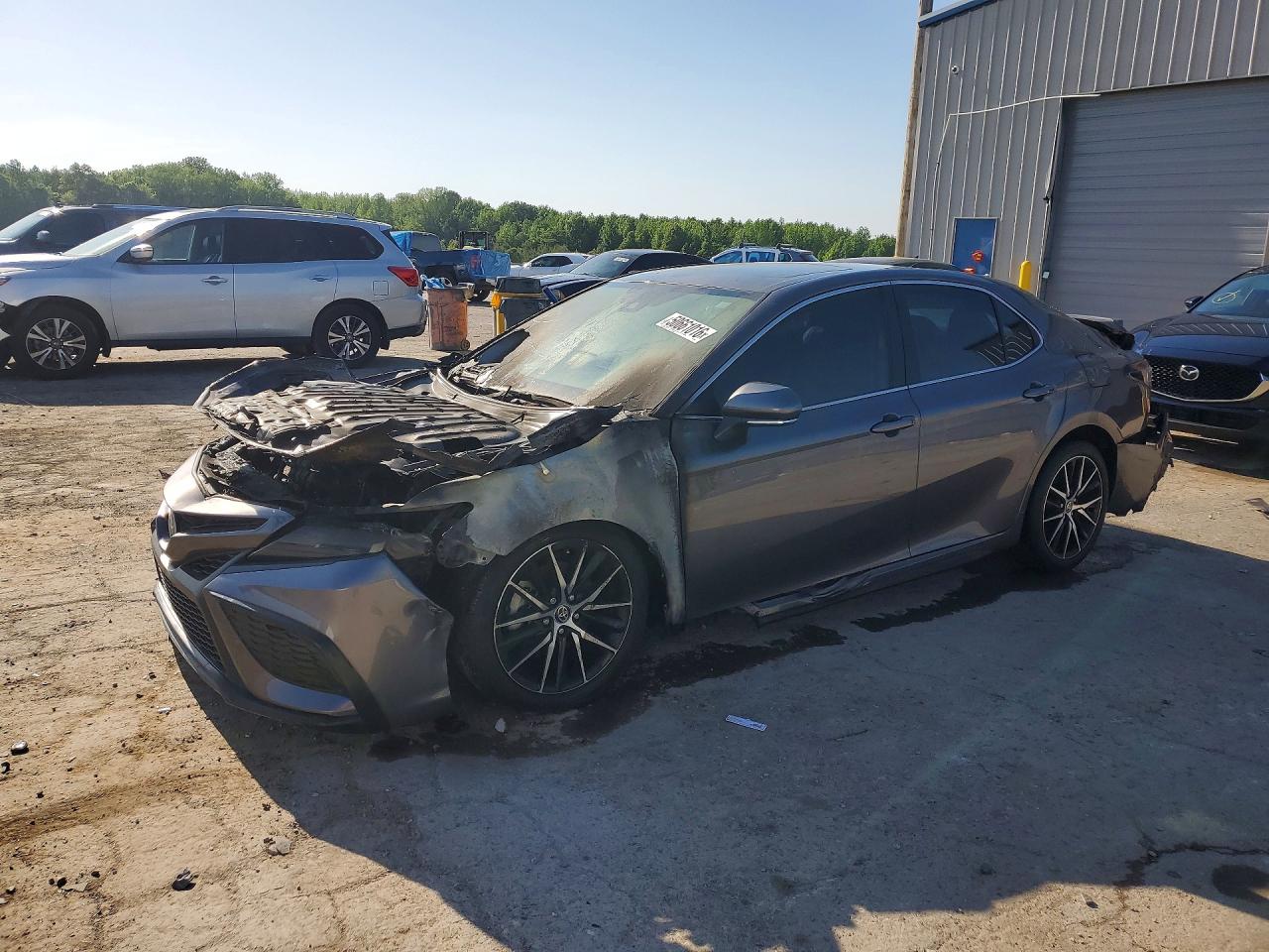 2024 TOYOTA CAMRY