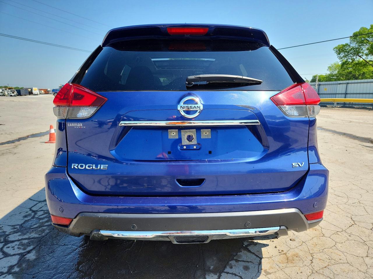 2020 NISSAN ROGUE SV photo 11