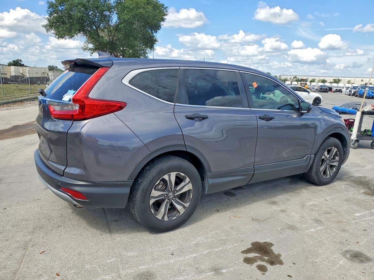 2018 HONDA CR-V LX photo 7