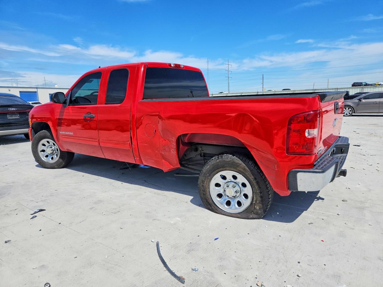 2010 CHEVROLET SILVERADO C1500 LS photo 3