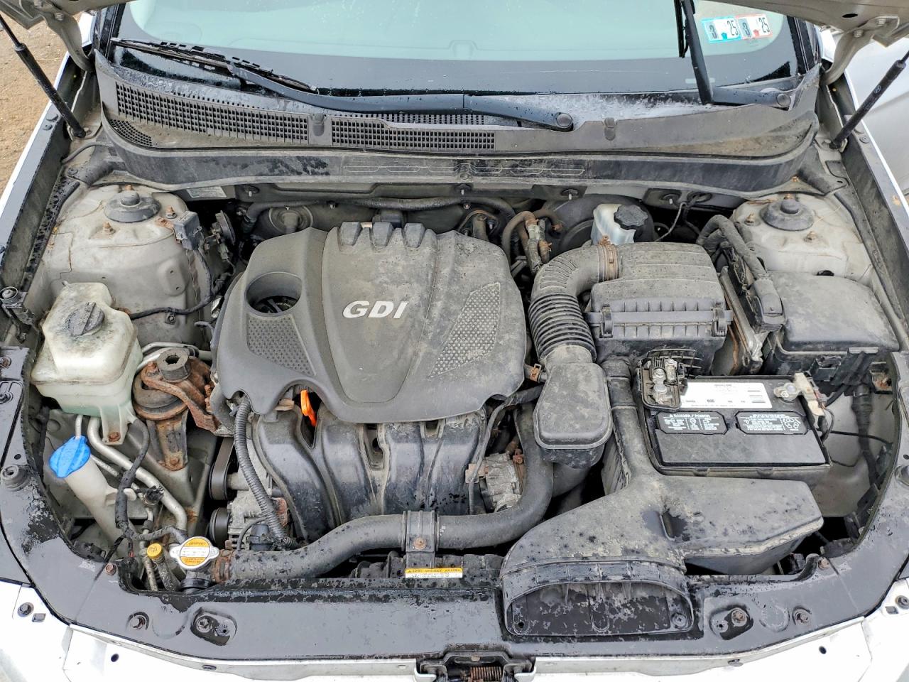 2011 HYUNDAI SONATA GLS photo 29