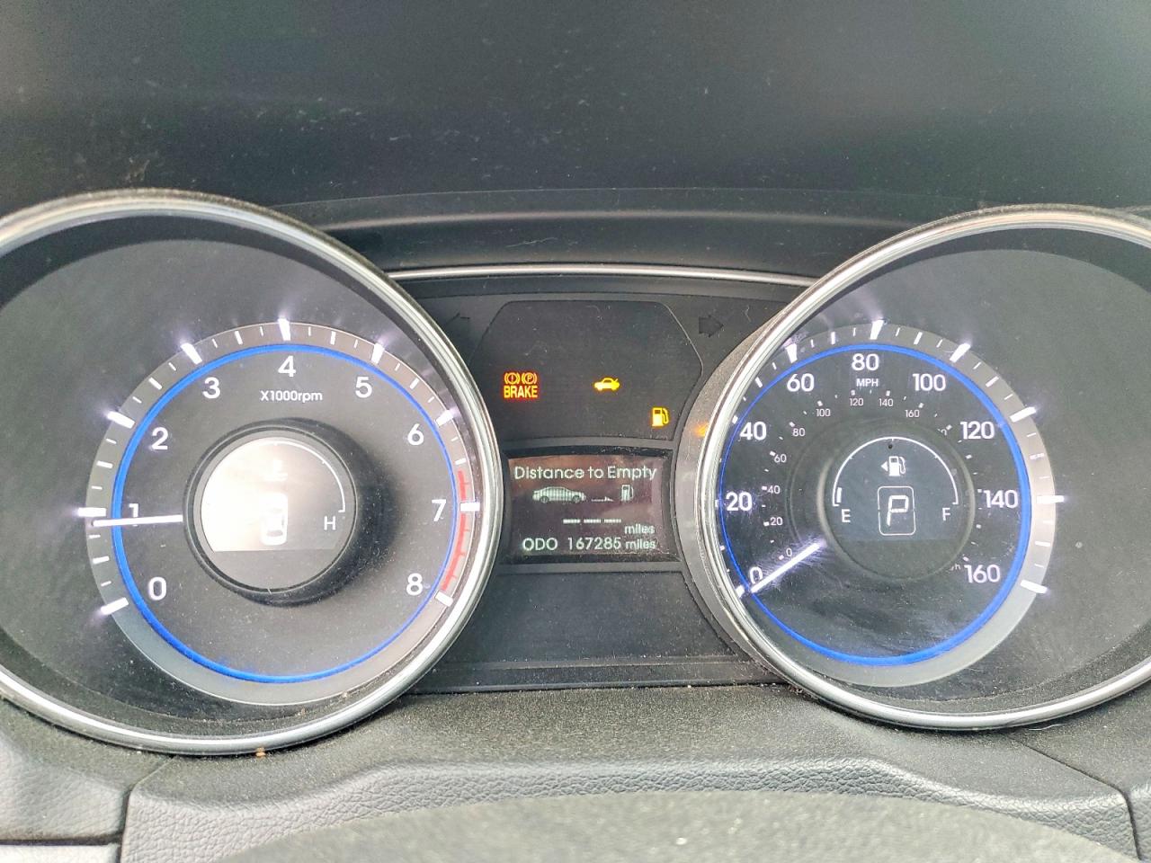 2011 HYUNDAI SONATA GLS photo 23