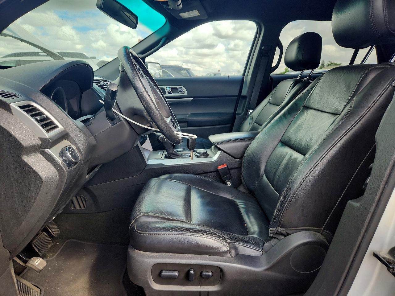 2013 FORD EXPLORER XLT photo 13