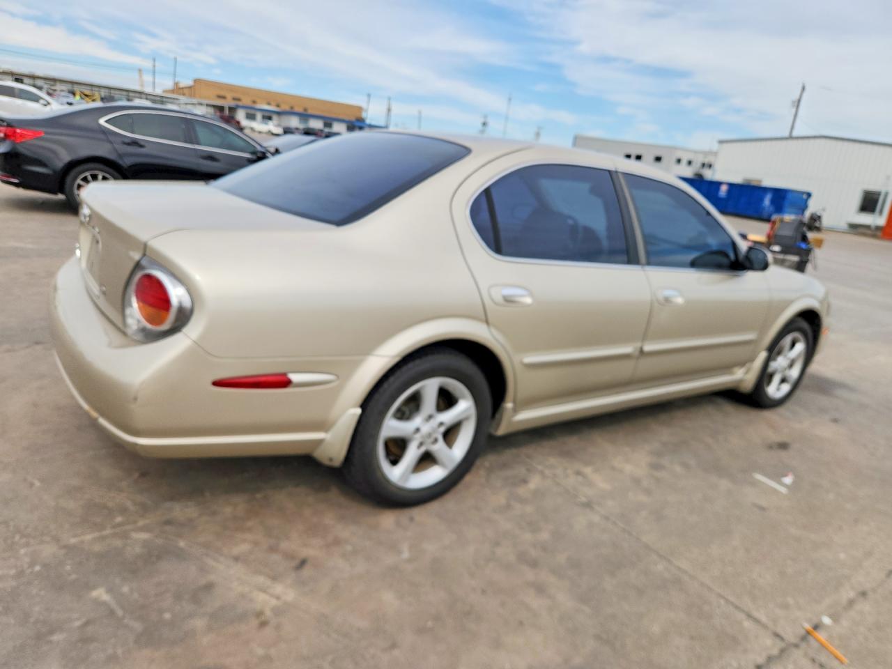2003 NISSAN MAXIMA GXE photo 5