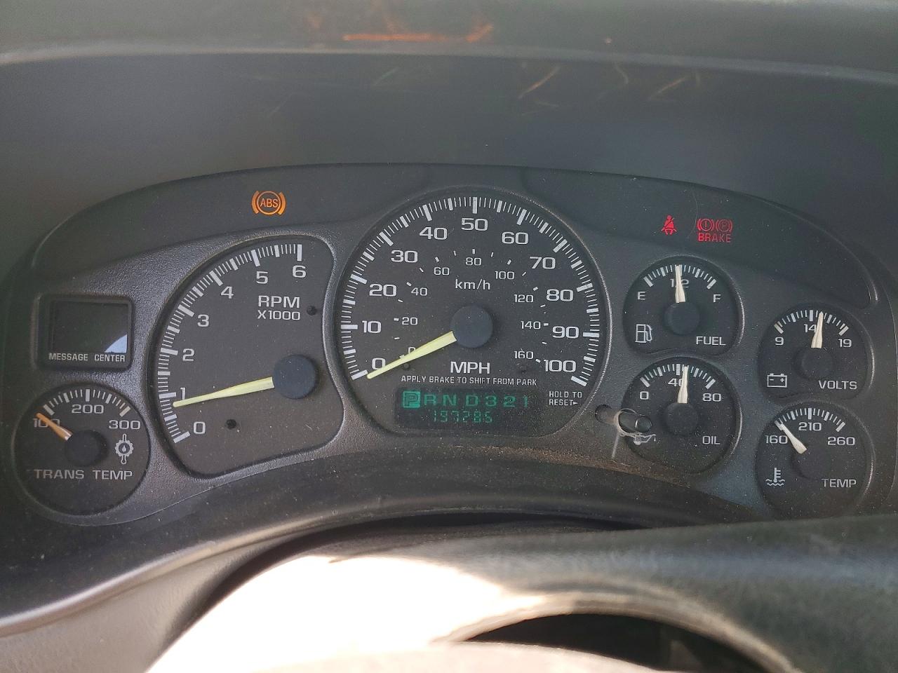 2001 GMC NEW SIERRA C2500 photo 25