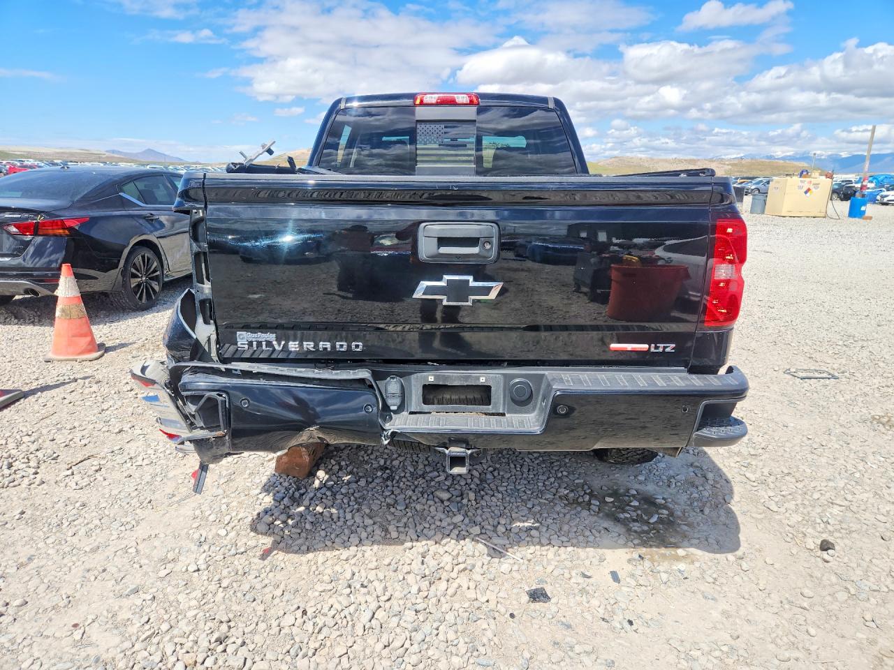 2015 CHEVROLET SILVERADO K1500 LTZ photo 11