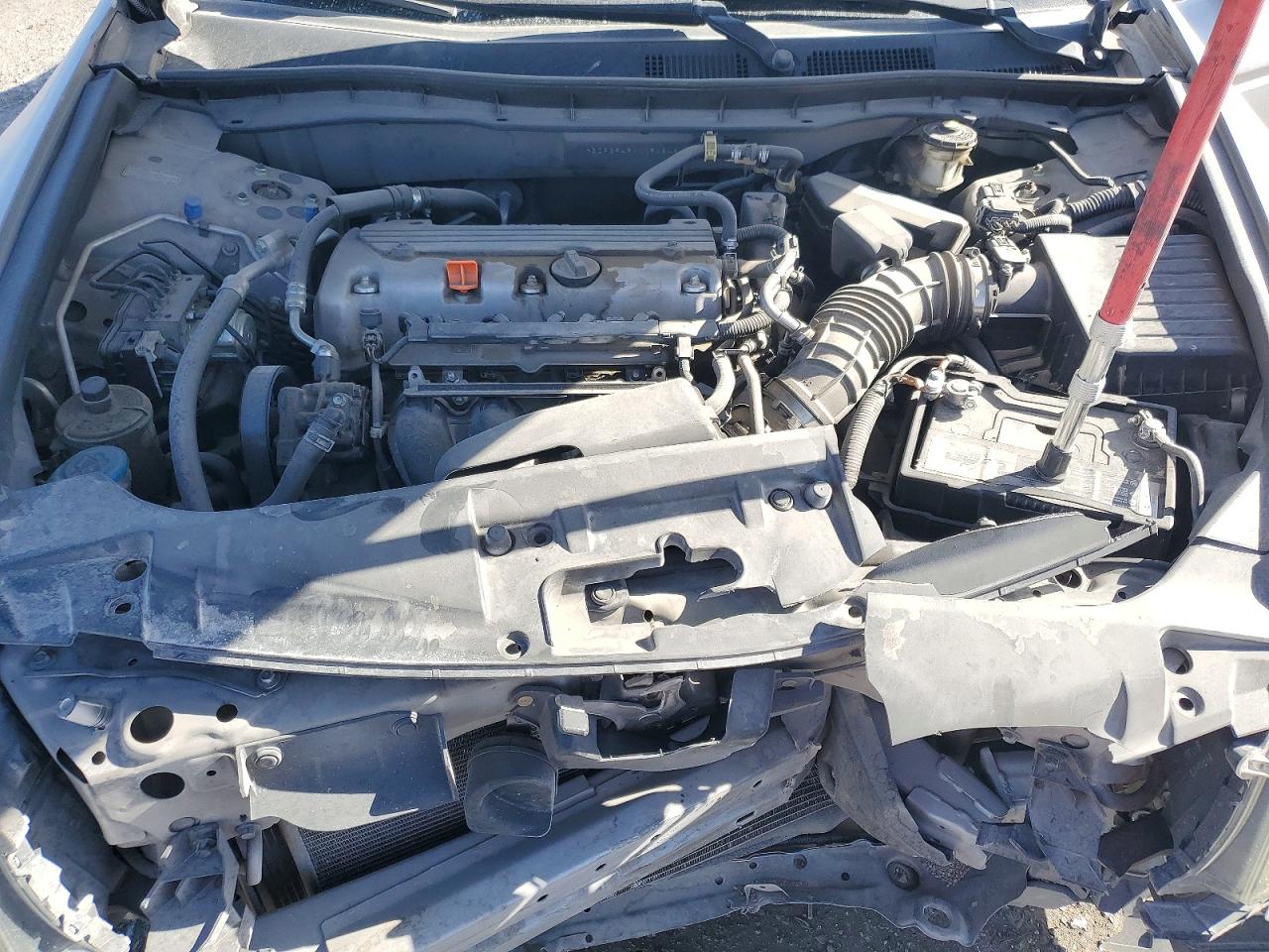 2010 HONDA ACCORD LXP photo 21