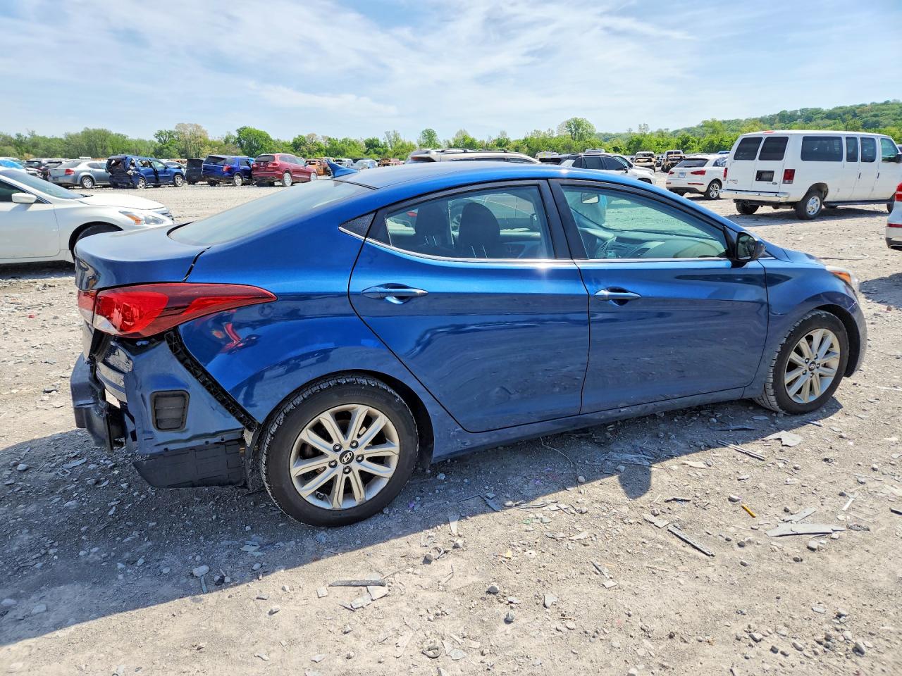 2015 HYUNDAI ELANTRA SE photo 7