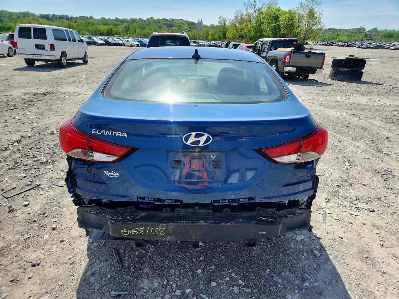 2015 HYUNDAI ELANTRA SE photo 16