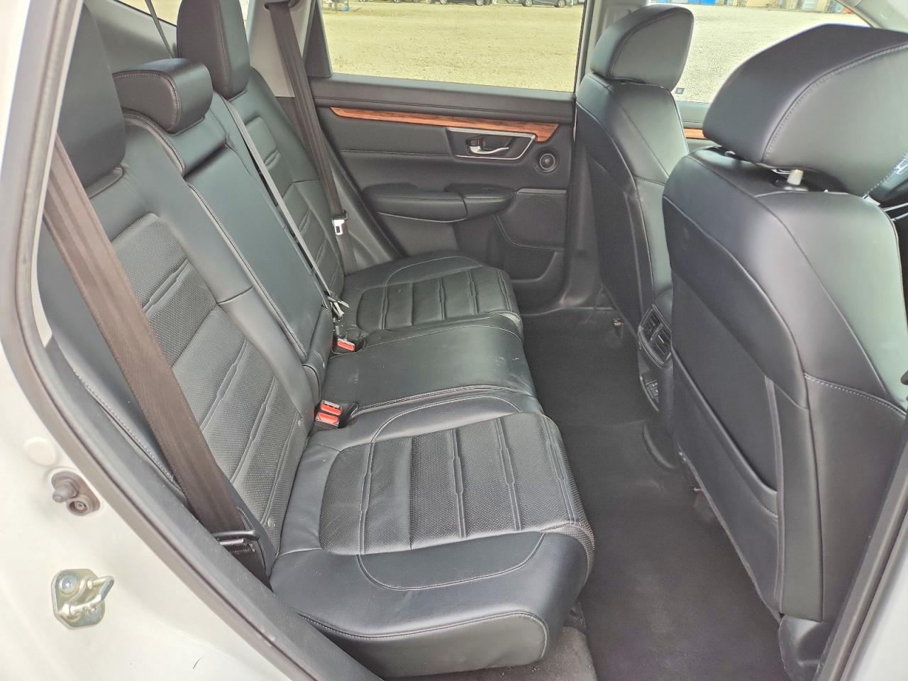 2017 HONDA CR-V EXL photo 31