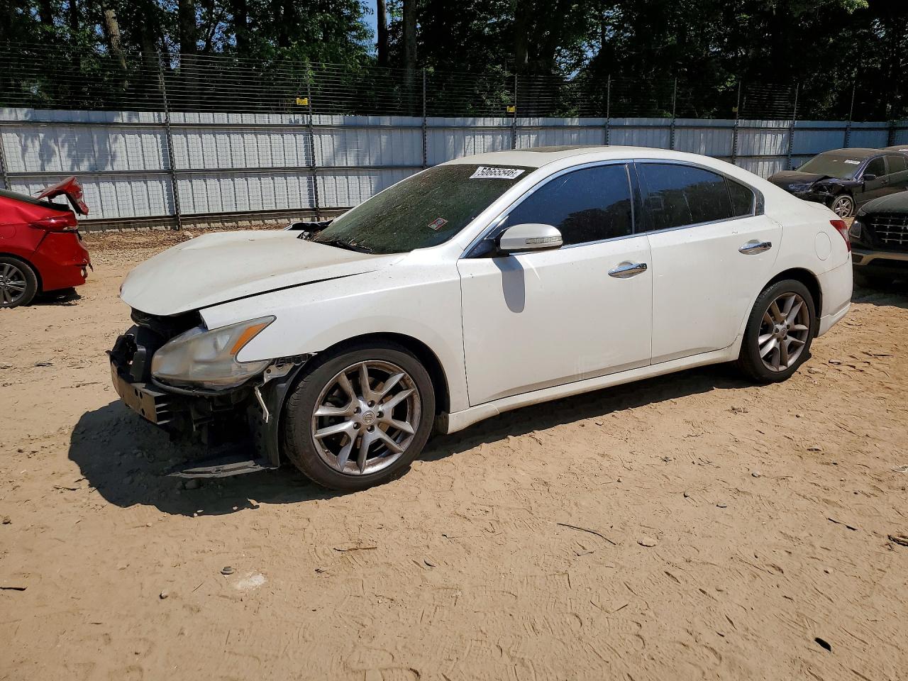 2010 NISSAN MAXIMA