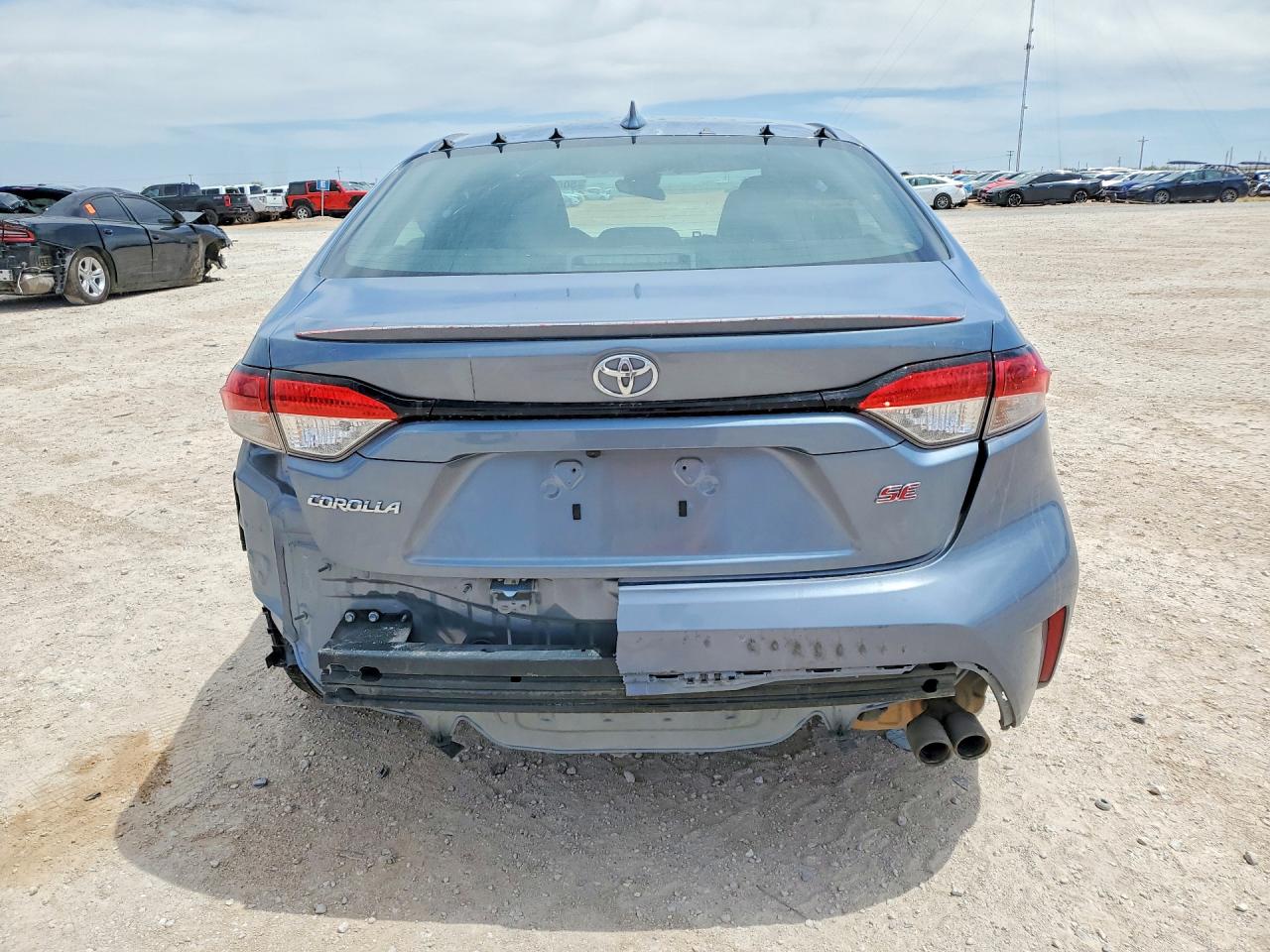 2021 TOYOTA COROLLA SE photo 11