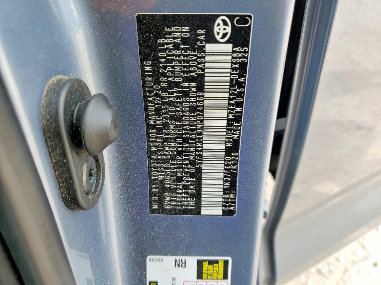 2021 TOYOTA COROLLA SE photo 25